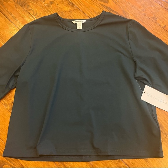 Athleta Women’s NEW Essential Top Long Sleeve Green Cypress XL Lightweight - Picture 2 of 16